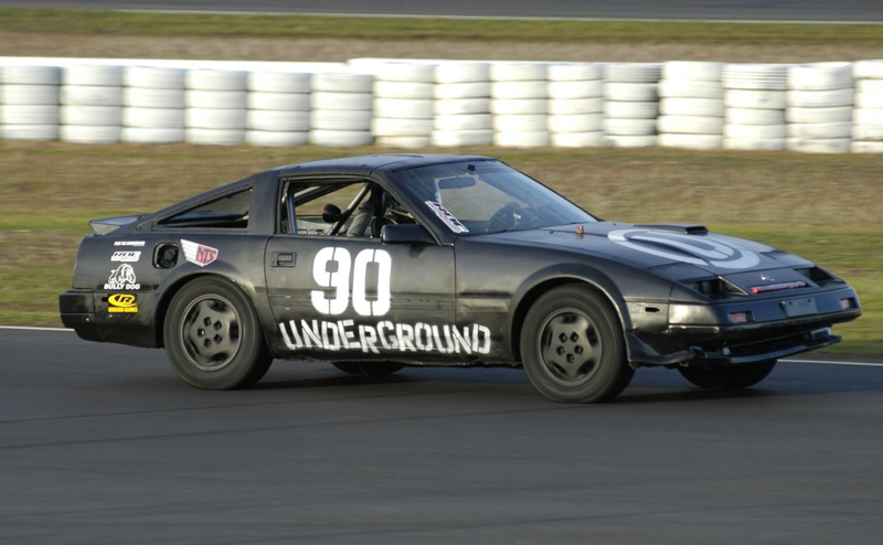 Illustration for article titled 24 Hours Of LeMons Arse Freeze-A-Palooza Über Gallery: Awesome Datsuns, Driven Nissans